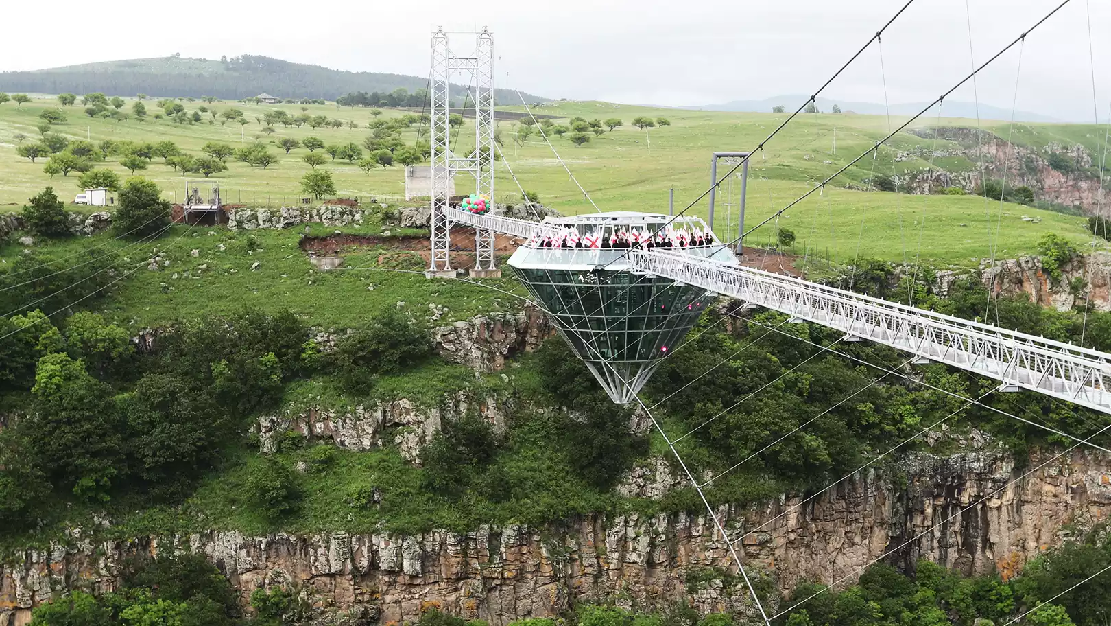 The diamond bridge
