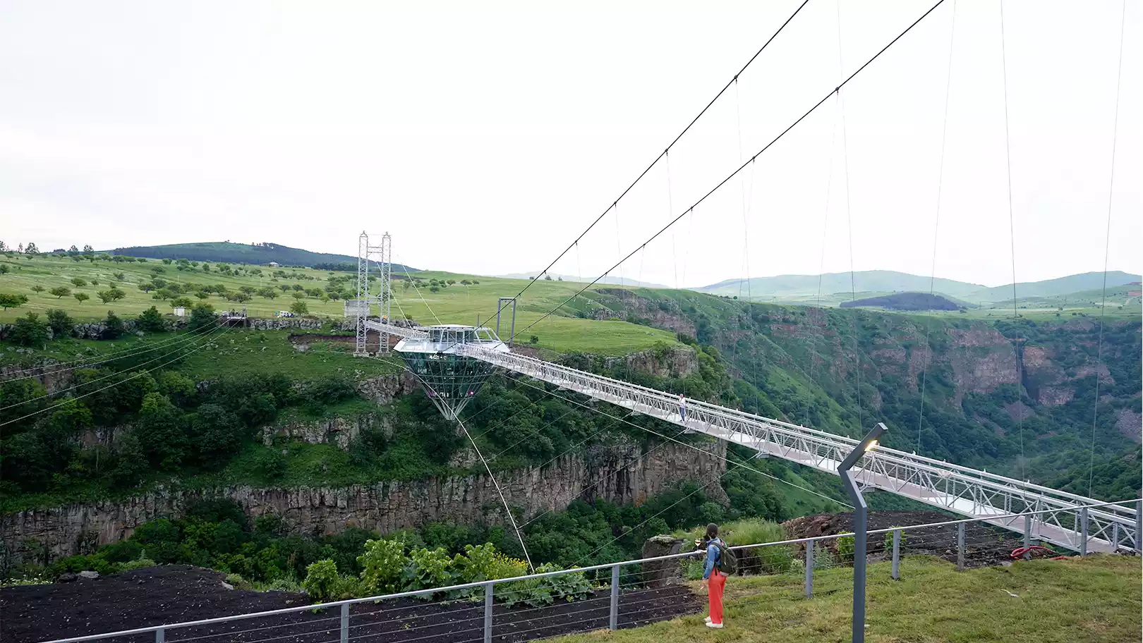 The diamond bridge